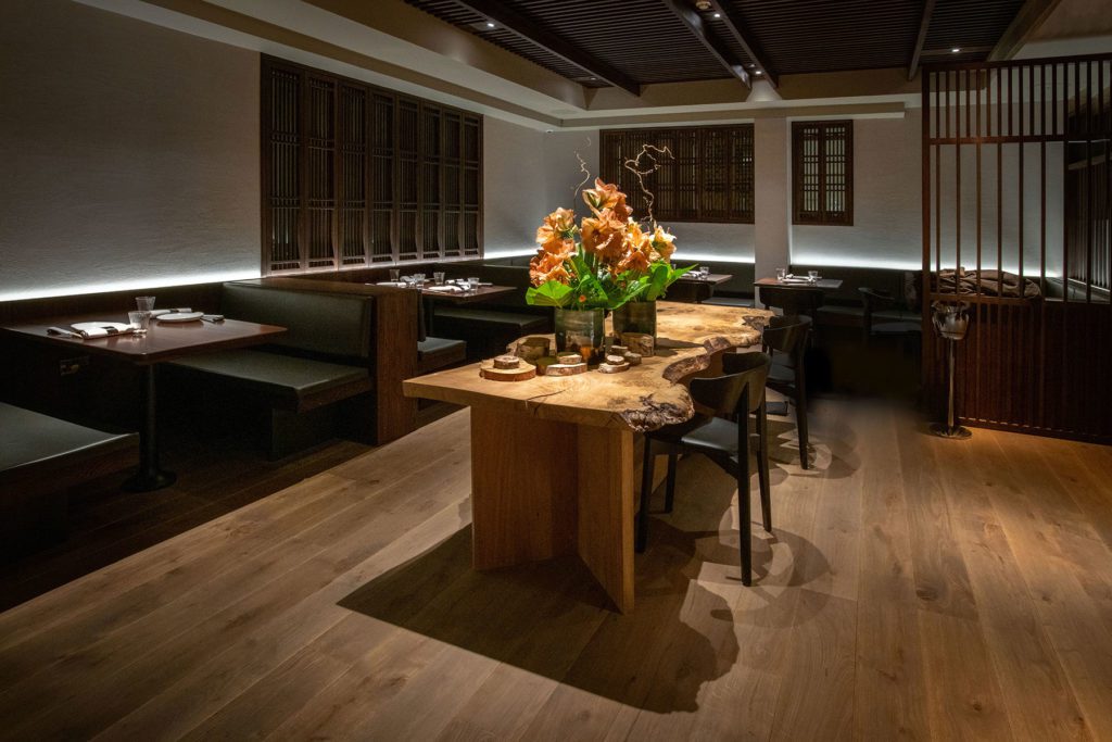 TOKii tables