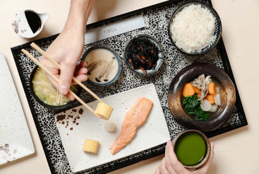 Salmon set with rice and soup